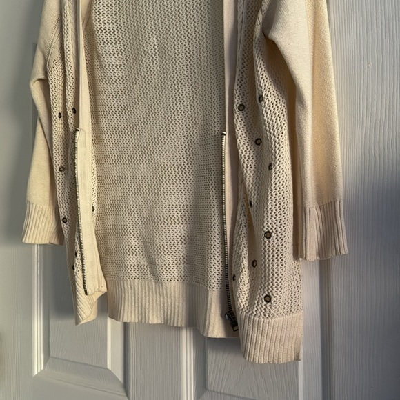 American Eagle cardigan - Picture 2 of 12